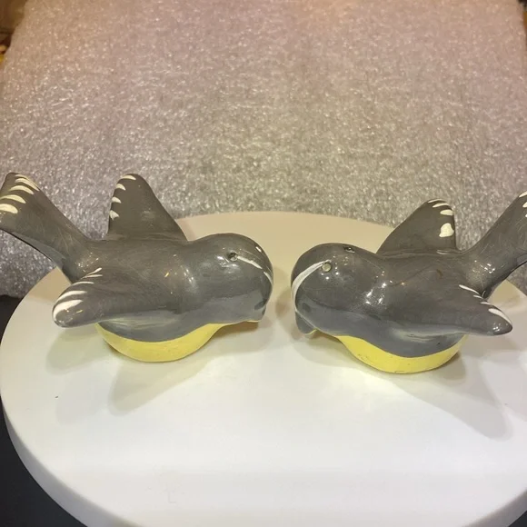 70’s Vintage Rare St Croix Ceramic Bird Salt and Pepper Shakers